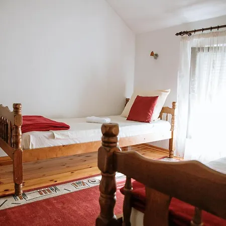 Ikar Διαμέρισμα Μόσταρ