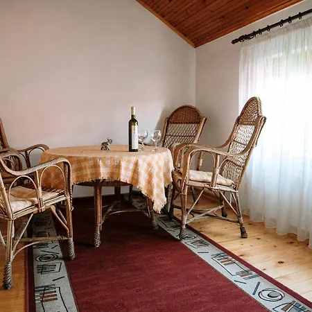 Apartment Ikar